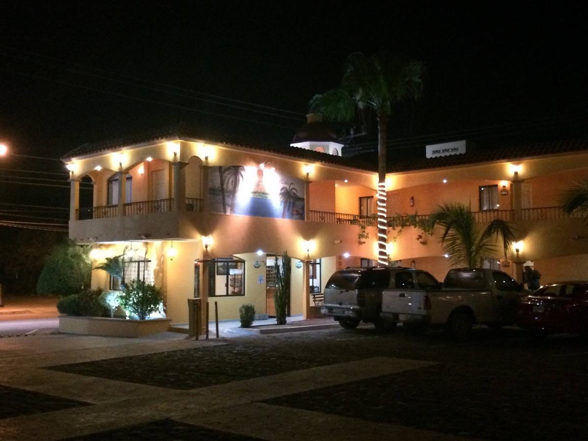 Hotel Posadas Del Ryal Ciudad Constitucion Exterior photo