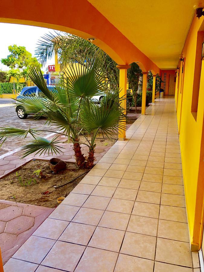 Hotel Posadas Del Ryal Ciudad Constitucion Exterior photo